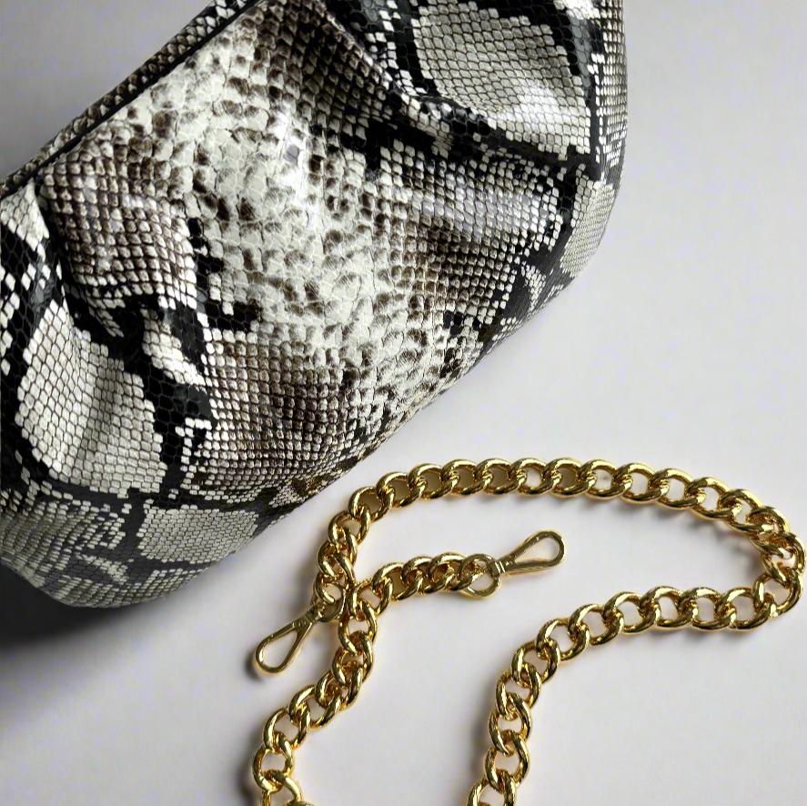 Jacky Clutch maxi with large chained strap