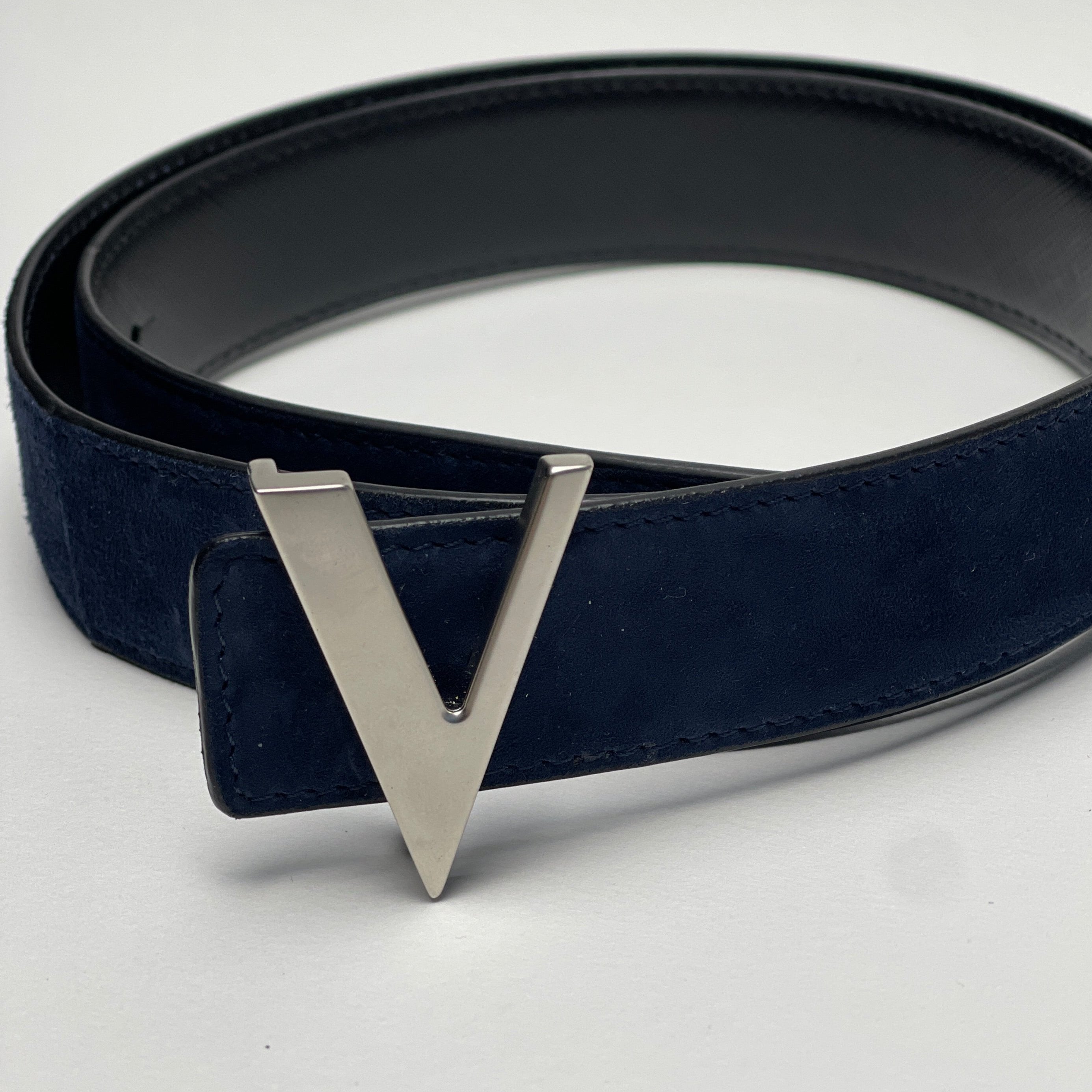 silver brushed buckle with reversible blue and black Italian leather belt strap
